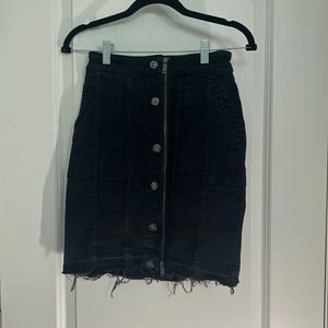 DL1961 black jean skirt size large